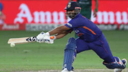 Pant with his 'dare & courage' is a must in India playing 11: Gilchrist