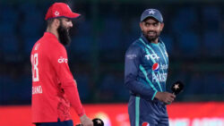 4th T20I Live Blog: Pakistan vs England