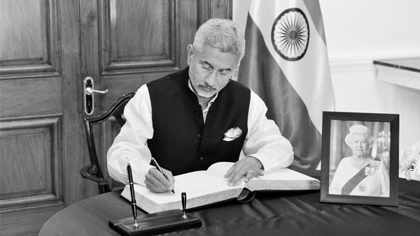 Queen's death: EAM Jaishankar signs condolence book at UK High Commission