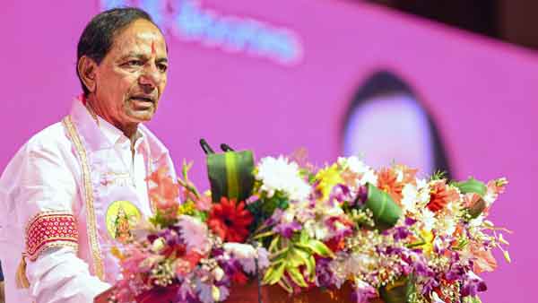 Free power if BJP doesn’t return to power in 2024: KCR