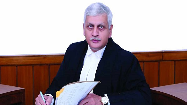 CJI asks law graduates to devote time, energy to legal aid work