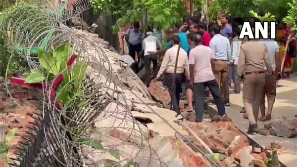 4 dead as boundary wall collapses in Noida, several feared trapped