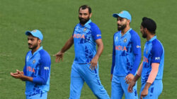 T20 WC warm-up: Shami's fiery over earns India comeback win over Australia