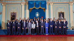 Team India meets Governor of Victoria in Melbourne