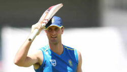 SA recall batsman De Bruyn for Test series in Australia