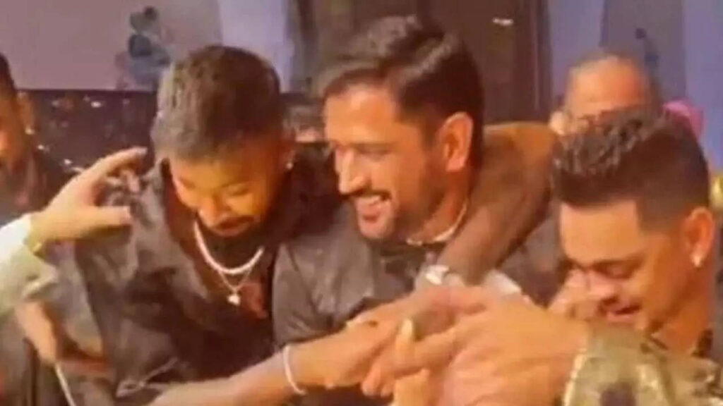 Viral video: MS Dhoni parties with Hardik Pandya, Badshah in Dubai