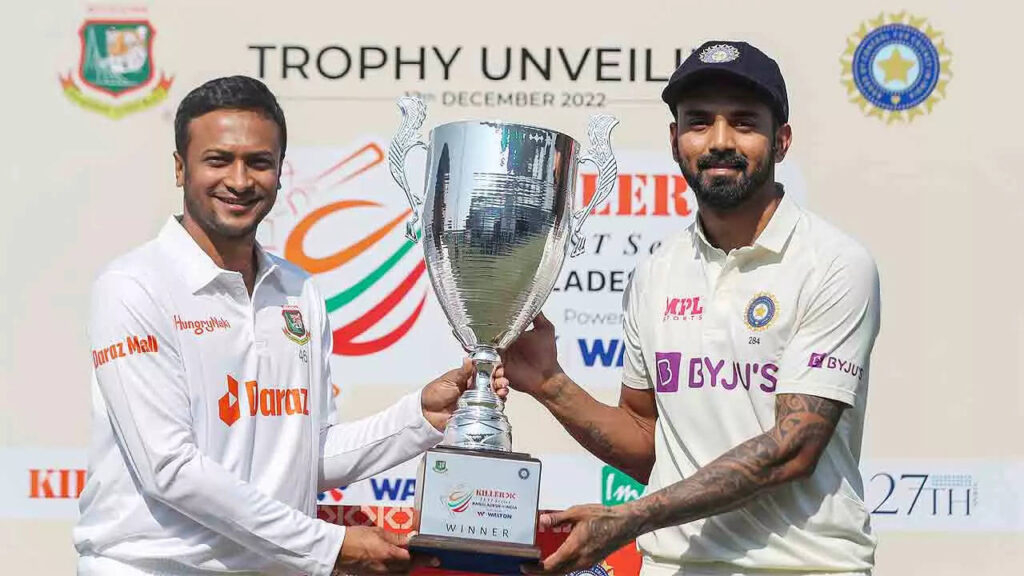 1st Test Live: India opt to bat against Bangladesh