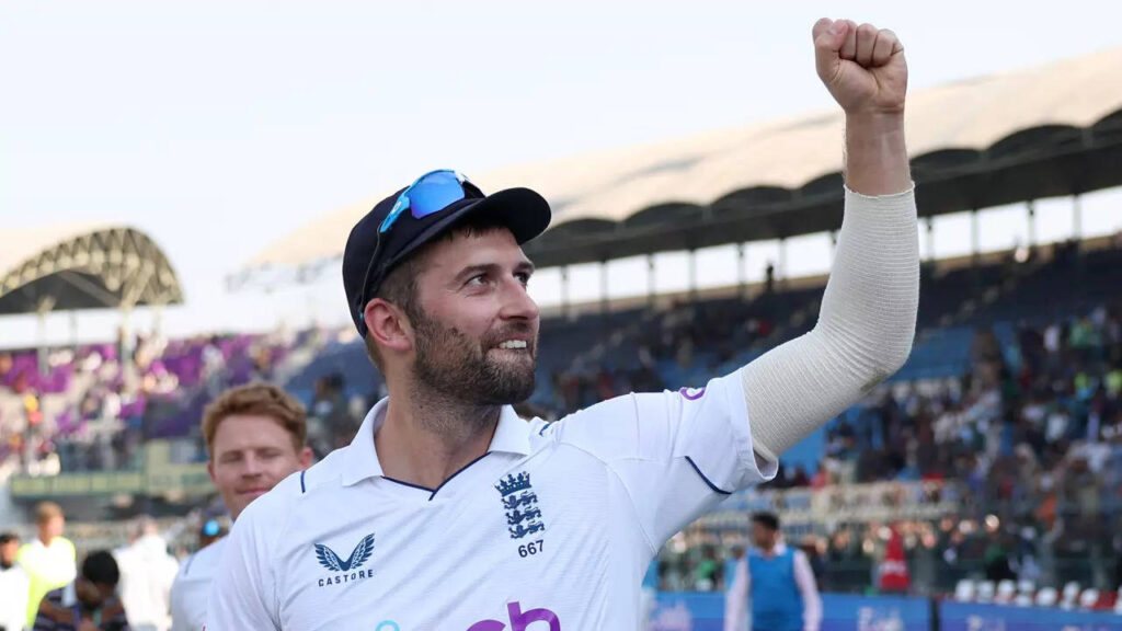 Mark Wood considered quitting Test cricket during injury layoff