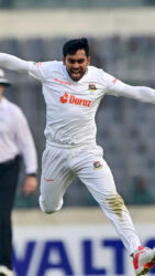 In Pics: Mehidy leads Bangladesh fightback as India stare at defeat