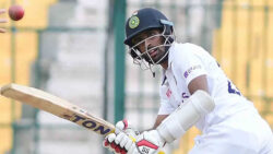 Easwaran celebrates homecoming with century