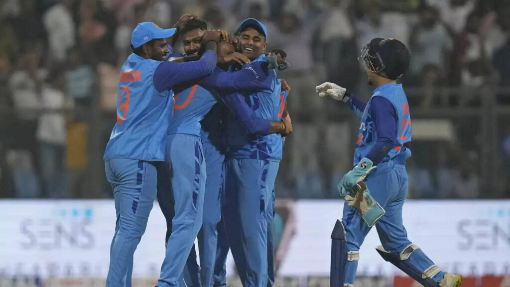 1st T20I: Mavi shines as India register a thrilling 2-run win over SL