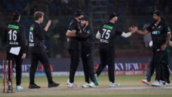 2nd ODI: New Zealand beat Pakistan to level series