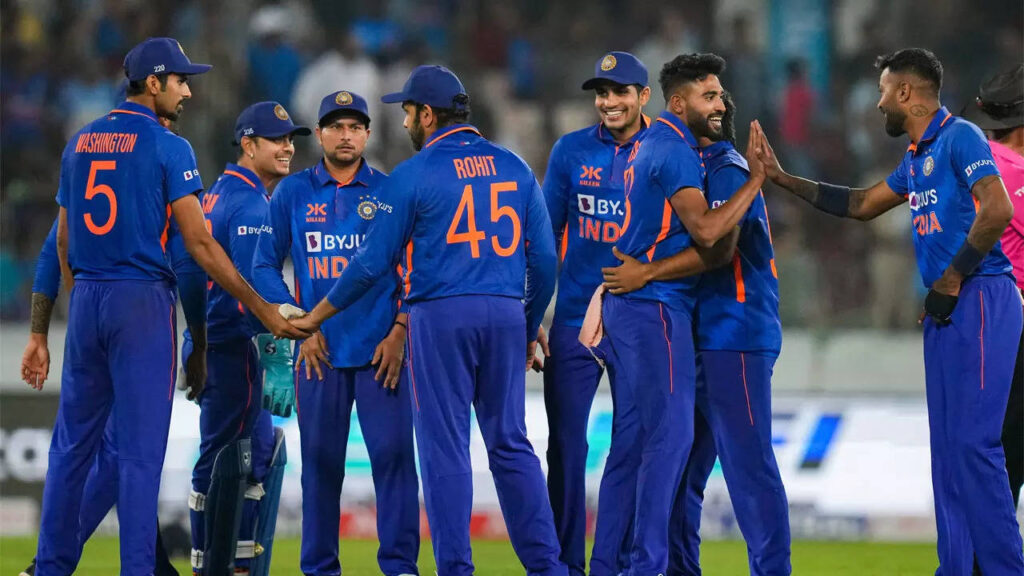 2nd ODI Live: India look to seal series after Hyderabad thriller