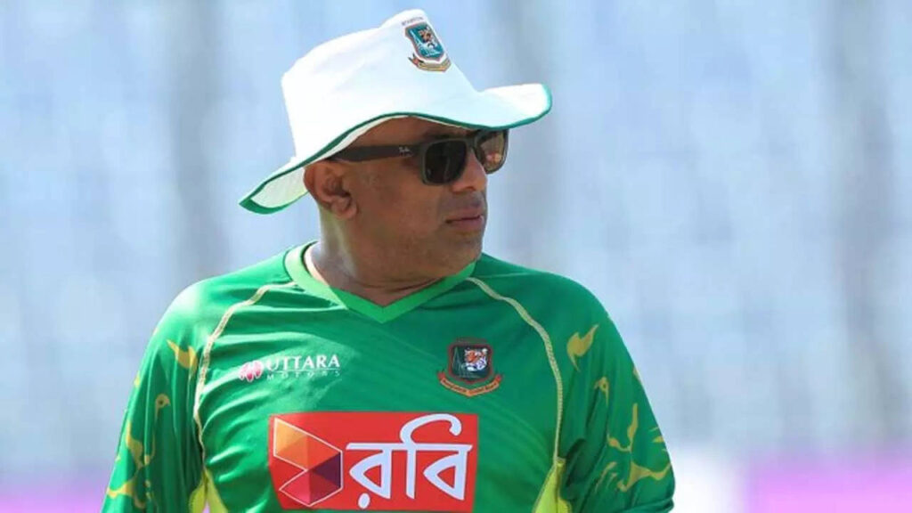 Bangladesh reappoint Hathurusingha as head coach