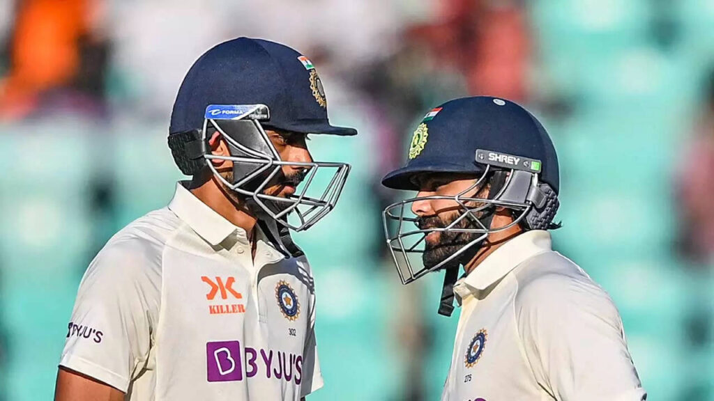 Live Score, 1st Test: India hope to take lead past 200