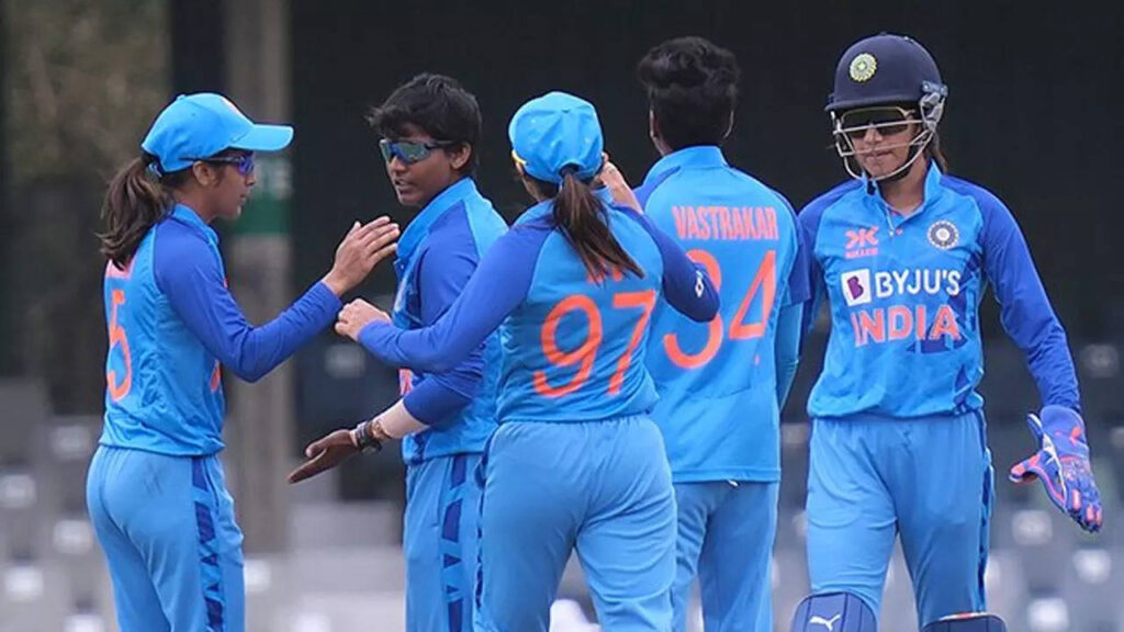 Women's T20 World Cup Live: Pakistan opt to bat, injured Mandhana misses out