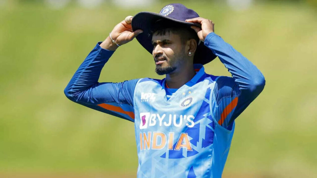 Iyer to join India squad for second Test