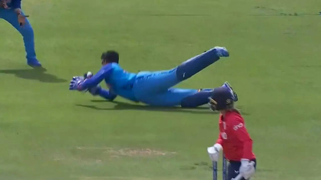 Watch: India keeper Richa grabs a one-handed screamer to dismiss Wyatt