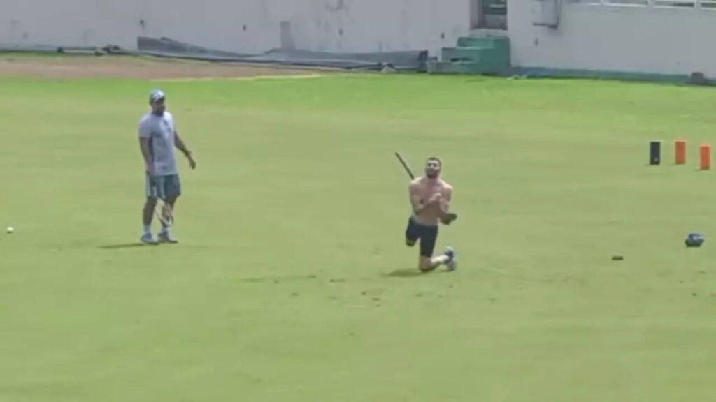 Watch: Wood's bizarre act, takes off his clothes to grab the catch