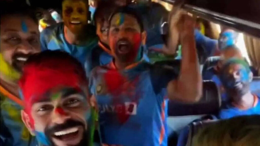 Watch: India stars Kohli, Rohit lead Holi celebrations inside team bus