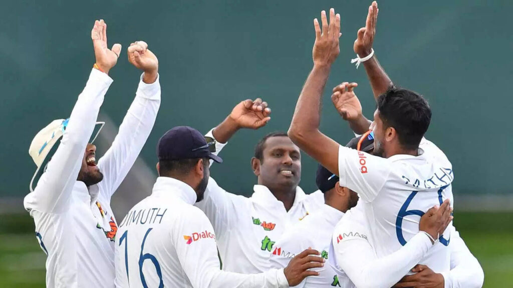 1st Test: Sri Lanka reduce New Zealand to 165/5 on Day 2