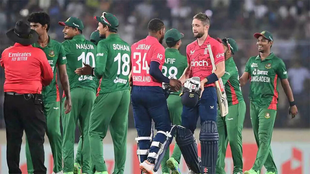 Bangladesh series loss 'hurts', says England coach Mott