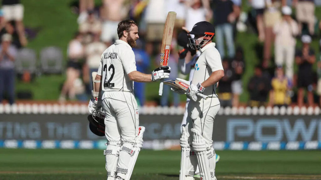 2nd Test: Williamson, Nicholls hit double tons as NZ punish SL