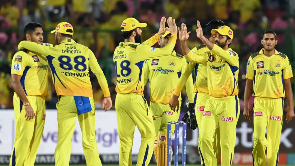 IPL: Dhoni's Chennai host Punjab in battle of the 'Kings'