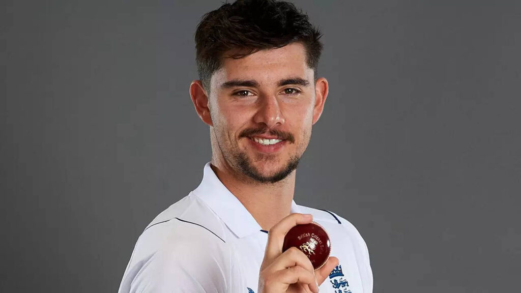 Seamer Tongue to make England debut in Ireland Test