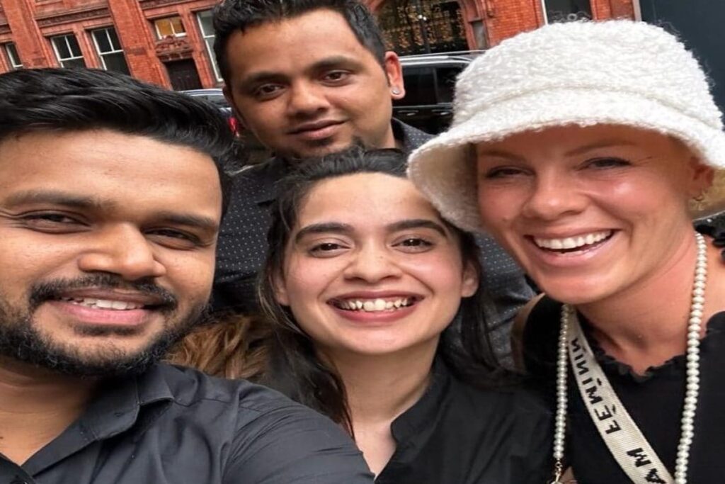 Popstar Pink Visits Indian Restaurant in Birmingham; It's Tom Cruise's Favourite Too