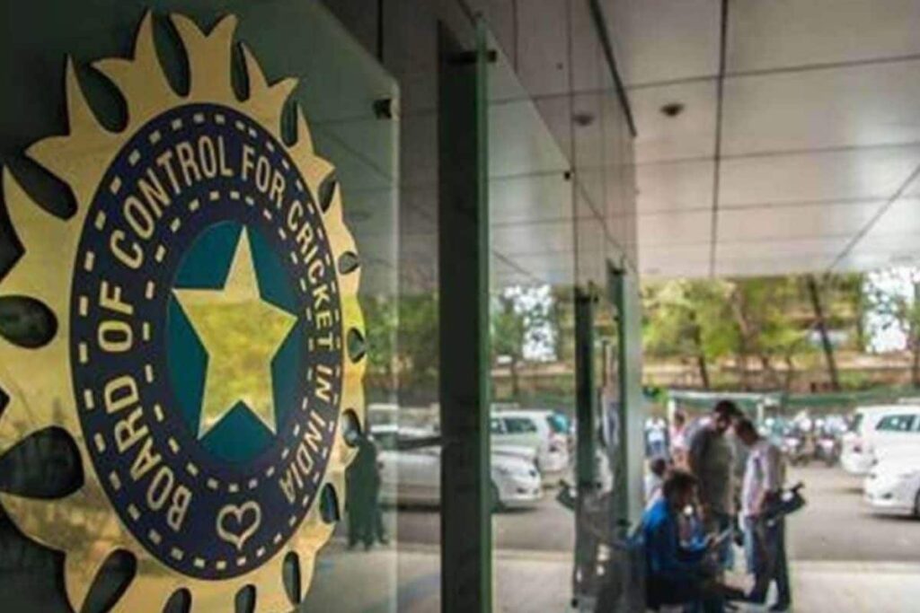 Amol Muzumdar, Tushar Arothe in Fray For Indian Women's Team Coaching Role; Ajit Agarkar Favourite For Chief Selector