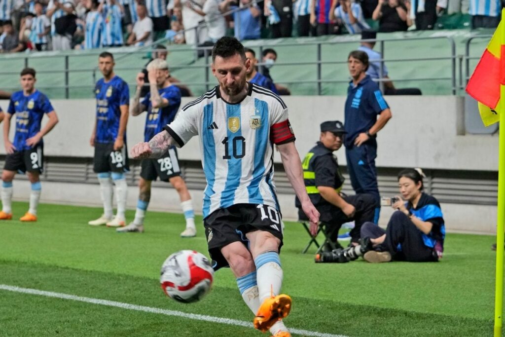 'Now I Can't Leave': World Cup Winner Lionel Messi Opens up on His Future With Argentina