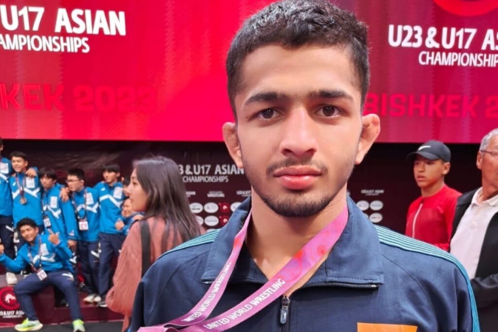 U-17 Asian Wrestling Championships: Indian Men's Finish Second Behind Iran in Bishkek