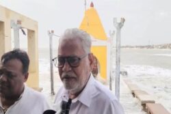 Cyclone Biparjoy: Union Minister Parshottam Rupala Escapes Tidal Wave at Dwarka Temple