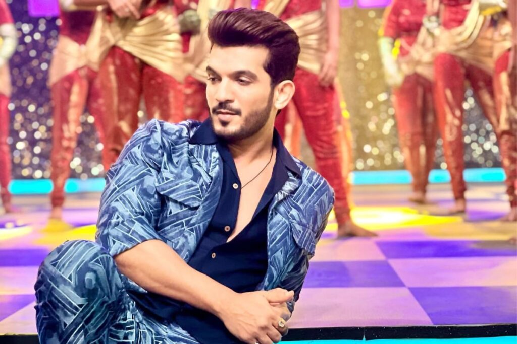 India's Got Talent 10: Host Arjun Bijlani Shares A Glimpse Of The Dazzling Stage