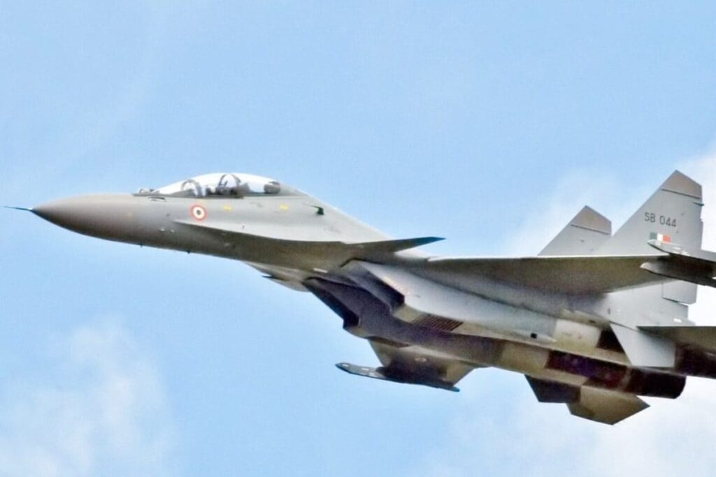 SU-30MKI Jets of IAF Carry Out Long-range Mission in Indian Ocean Region