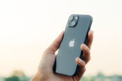 Man Wanted To Win iPhone 14 Pro Max, Ends Up Losing Over 4 Lakh From His Account: What Happened