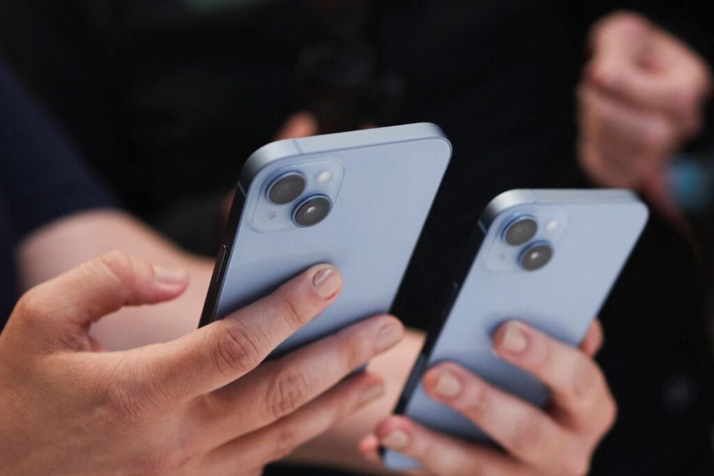 Apple To Shift 18% Of Global iPhone Production To India By 2025: Report