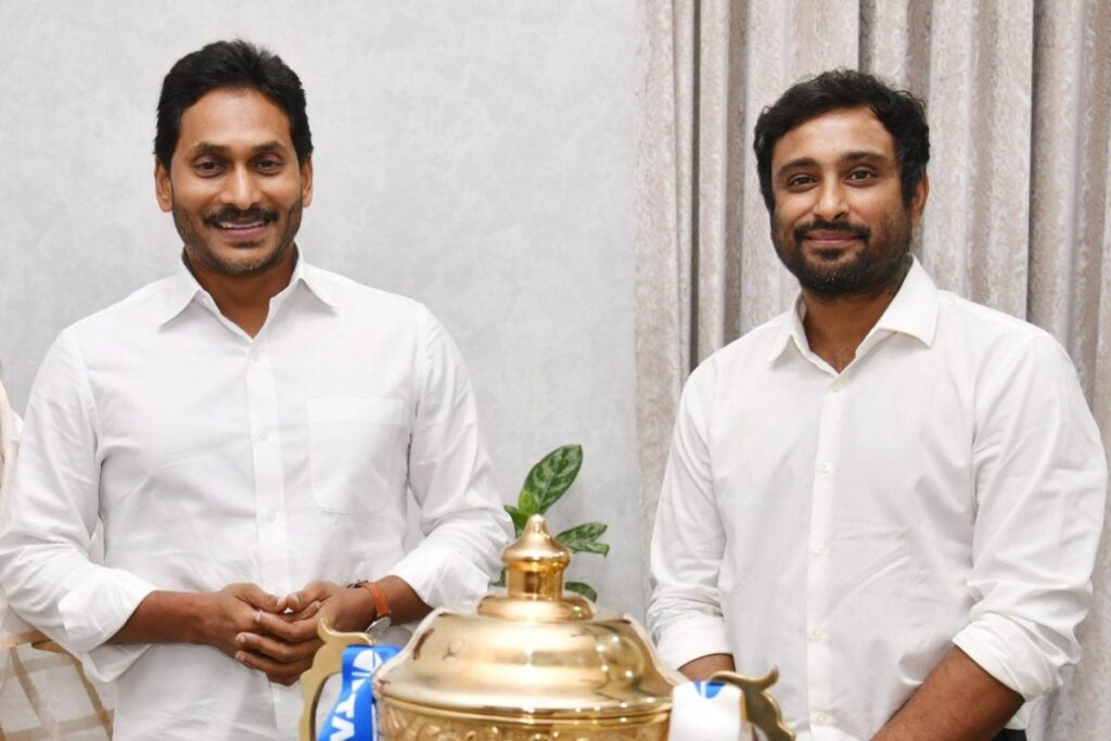 Ambati Rayudu to Join Politics, May Contest Lok Sabha Polls: Report