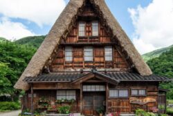 Experience Authentic Japan With An Exclusive Stay That Won't Cost a Thing