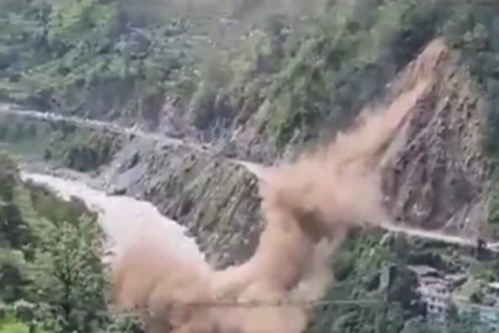 Monsoon 'Dry Run': MoRTH Sets Up 24x7 Control Room to Deal with Rain-related Issues on National Highways