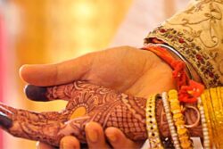 Say I Do Without Breaking The Bank: 5 Hacks For A Budget-Friendly Wedding