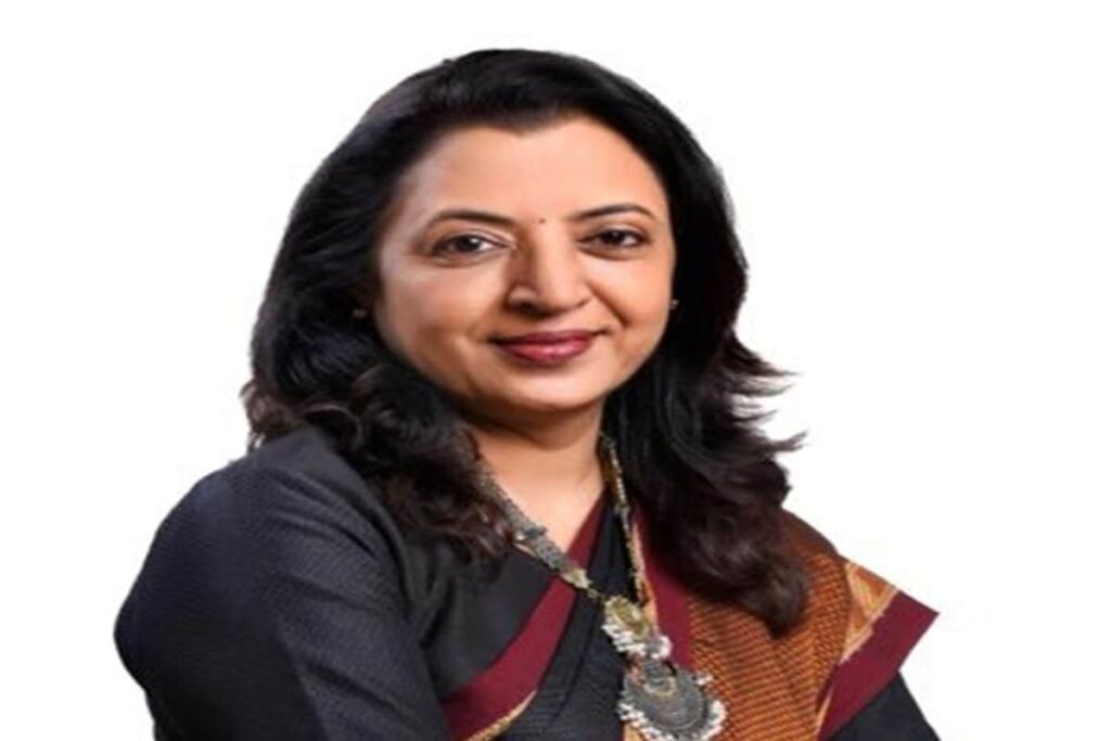 Uddhav Faction MLC Manisha Kayande Set to Join Maha CM Shinde-led Shiv Sena