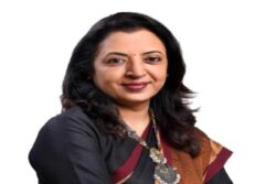 Uddhav Faction MLC Manisha Kayande Set to Join Maha CM Shinde-led Shiv Sena