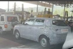2023 Mahindra XUV300 Facelift Spotted Ahead of Official Launch, Details Here