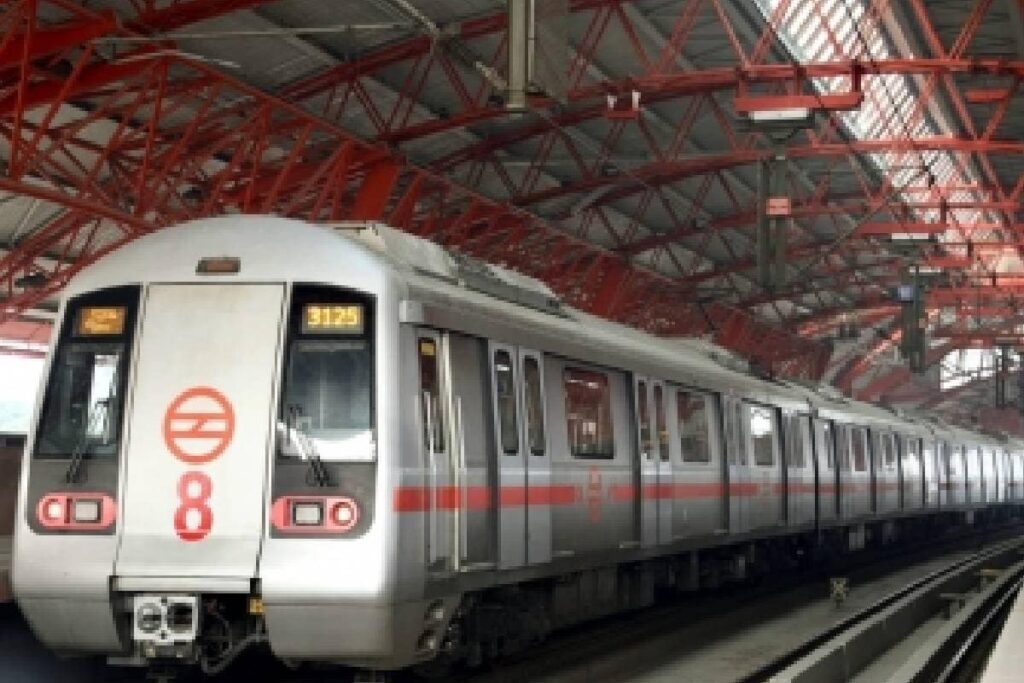 Making Reels in Delhi Metro? DMRC Says No