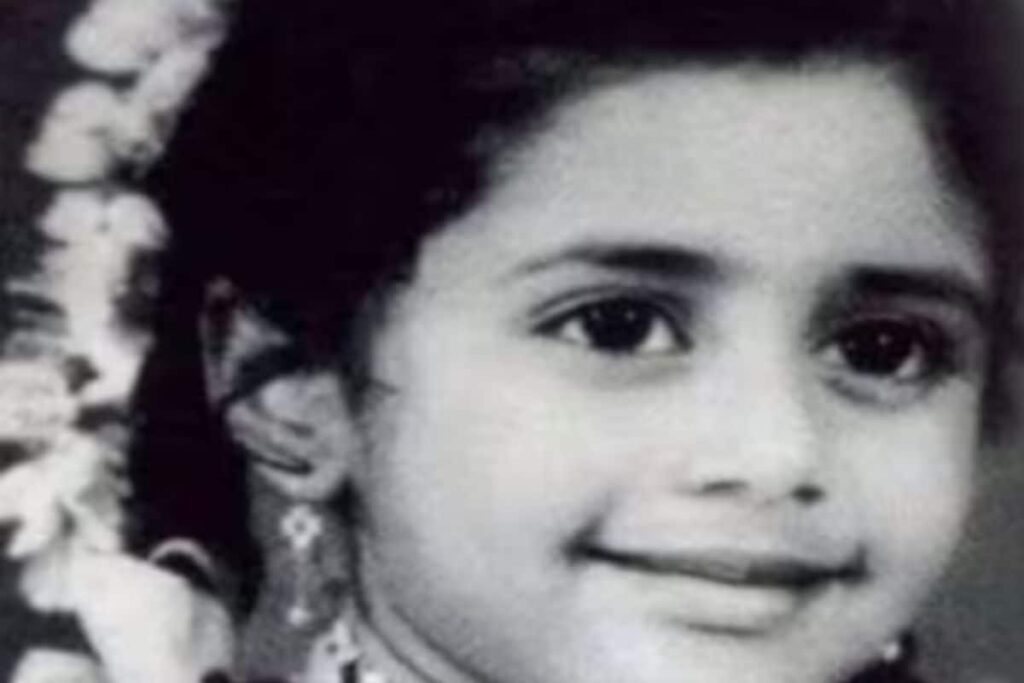 Can You Identify This Bollywood Diva From Her Childhood Picture?