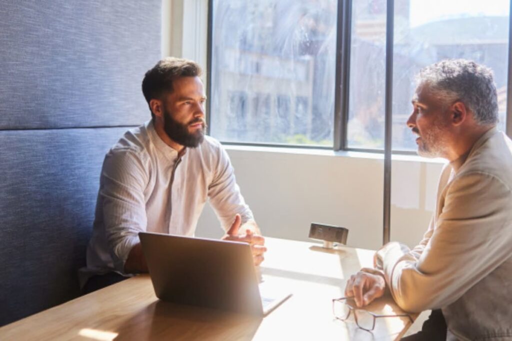 How Peer Recognition At Work Can Be a Double-edged Sword