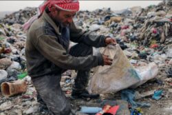 Syrians Turn Plastic Waste into Rugs to Make a Living