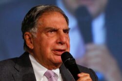 Ratan Tata Denies Investing in Cryptocurreny After Fake Image Goes Viral